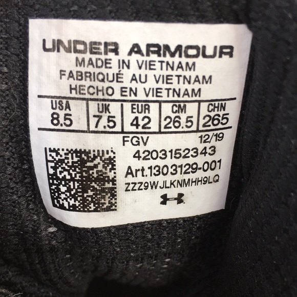 UNDER ARMOUR Black Men’s Boots  Size 8.5